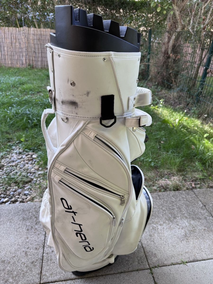 At-Hena Borse: Golfbag At-Hena weiss  – Usato da Niederwangen BE venduto da Schatam 3