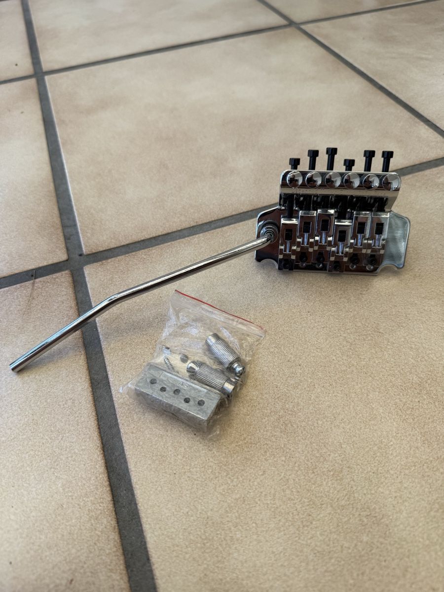 Strumenti musicali: Floyd Rose Kopie – Usato da Münchenbuchsee venduto da anjok