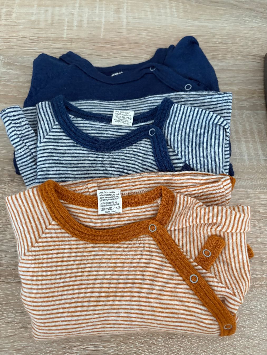 Lotti & Set di vestiti: Wolle-Seide Pullis/Jäckchen Grösse 62 von Lilano – Usato da Ganterschwil venduto da crt_8h66