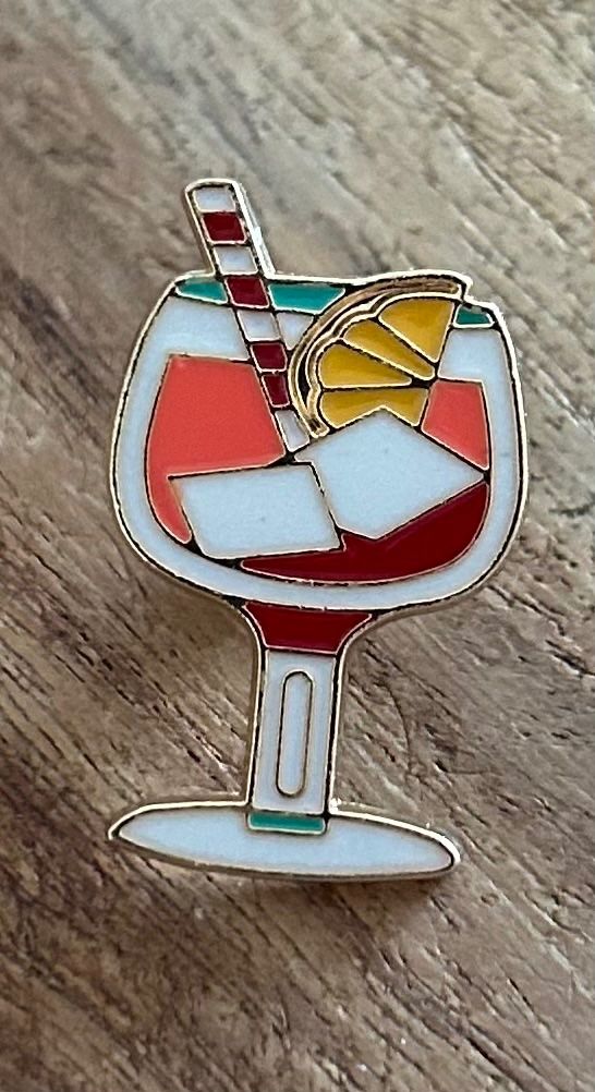 Placchette & Badge: Pin Cocktail / Aperol Spritz – Nuovo e nell'imballaggio originale da Geneve venduto da vane267