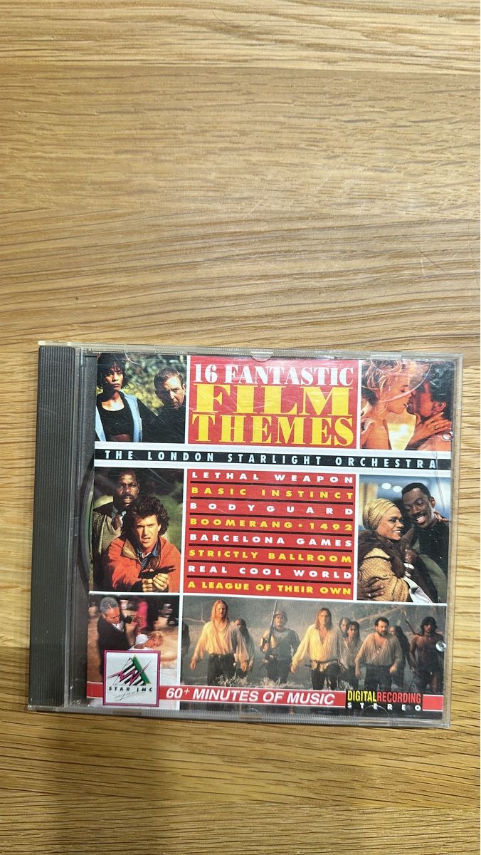 CD: 16 Filmmusik Klassiker CD – Usato da Münsingen venduto da Sim2977