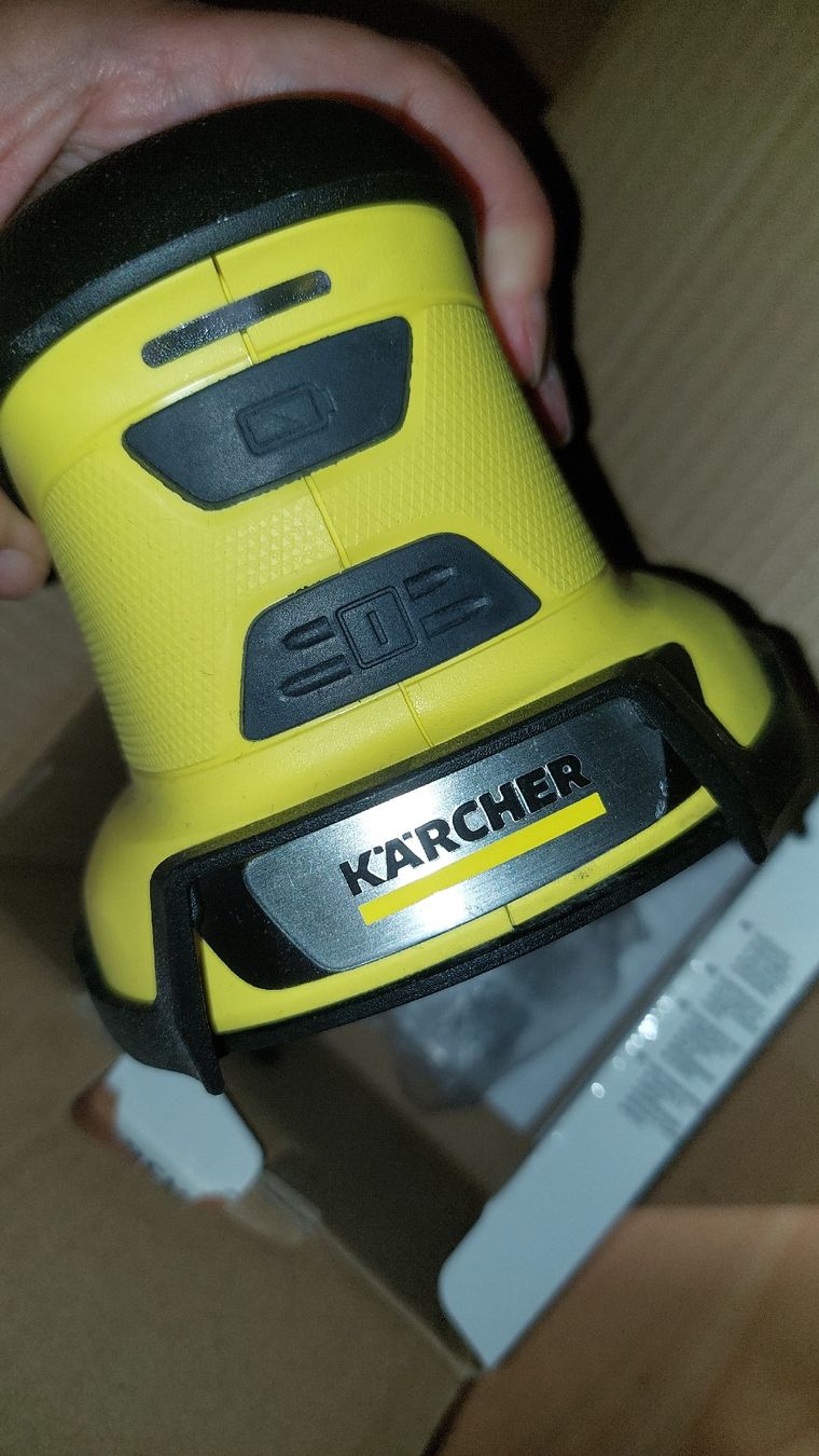 Kärcher Tutte le macchine: Kärcher EDI 4 Elektrischer Eiskratzer – Usato da Zürich venduto da Romstyle 2