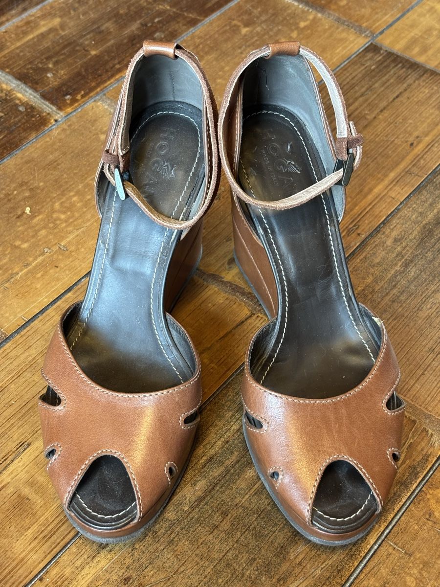 Hogan Scarpe da donna: Sandales compensées Hogan cuir marron 40 – Usato da Dotzigen venduto da SecondHandGems 1
