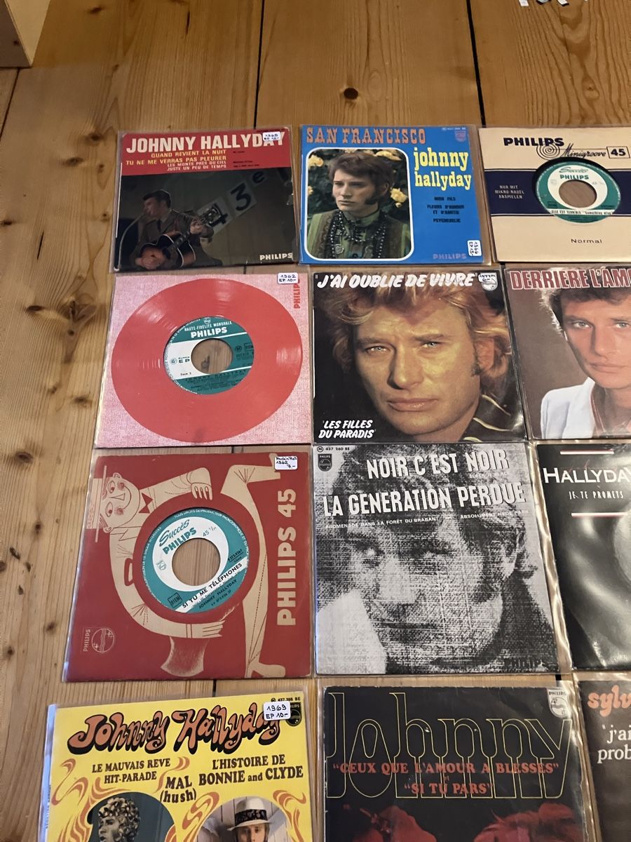 Schallplatten: Johnny Hallyday Singles Schallplatten Sammlung, Top! – Gebraucht aus Bern von lukasliechti 2