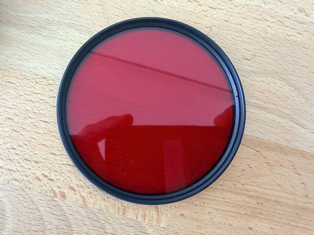 Filter: Filtre photo rouge 82 mm pour objectif – Gebraucht aus Collombey von malik.bkn 1