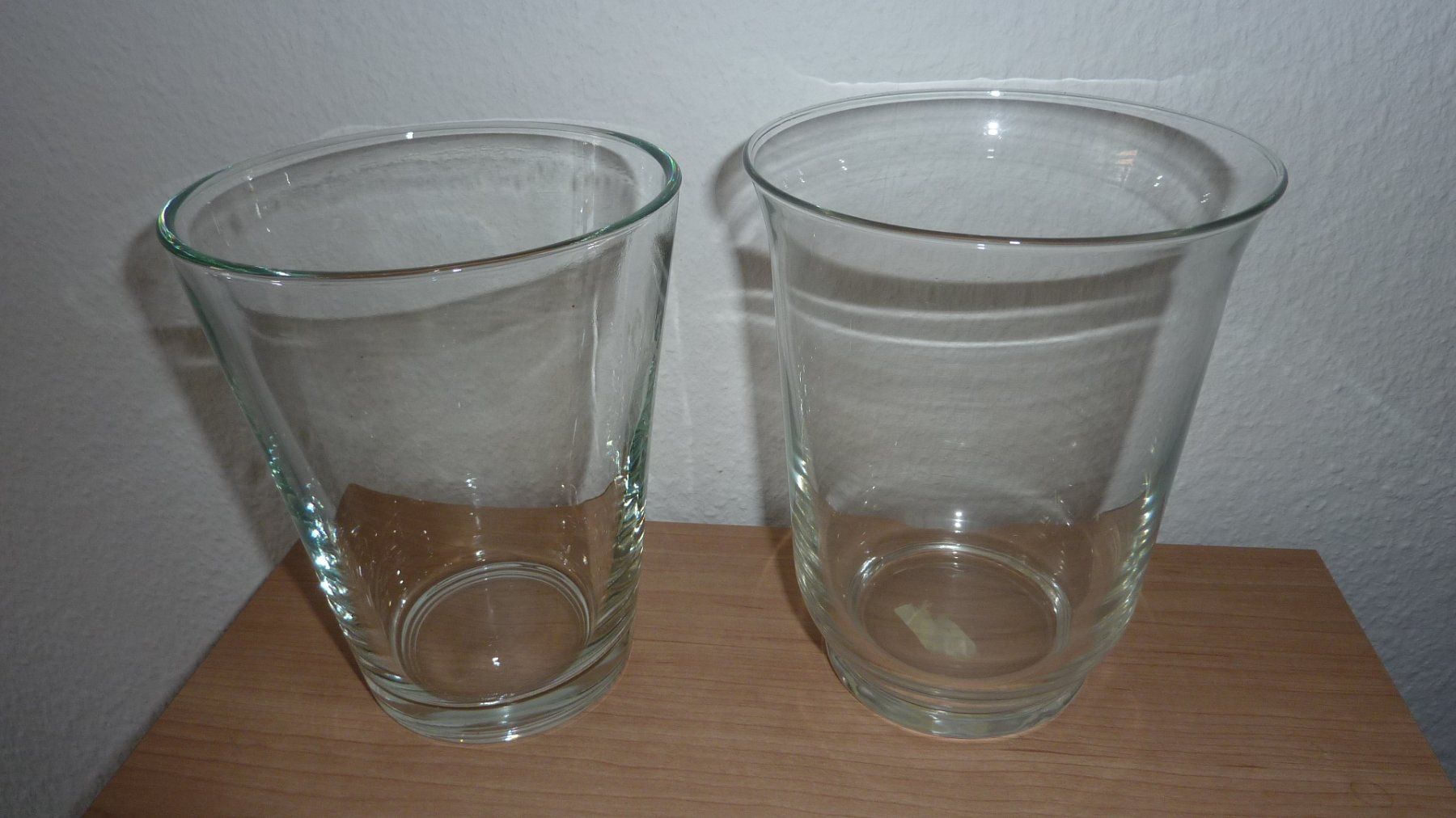 Vasi & Recipienti: 2 neue glas vase – Nuovo (secondo la descrizione) da Füllinsdorf venduto da pmarkus