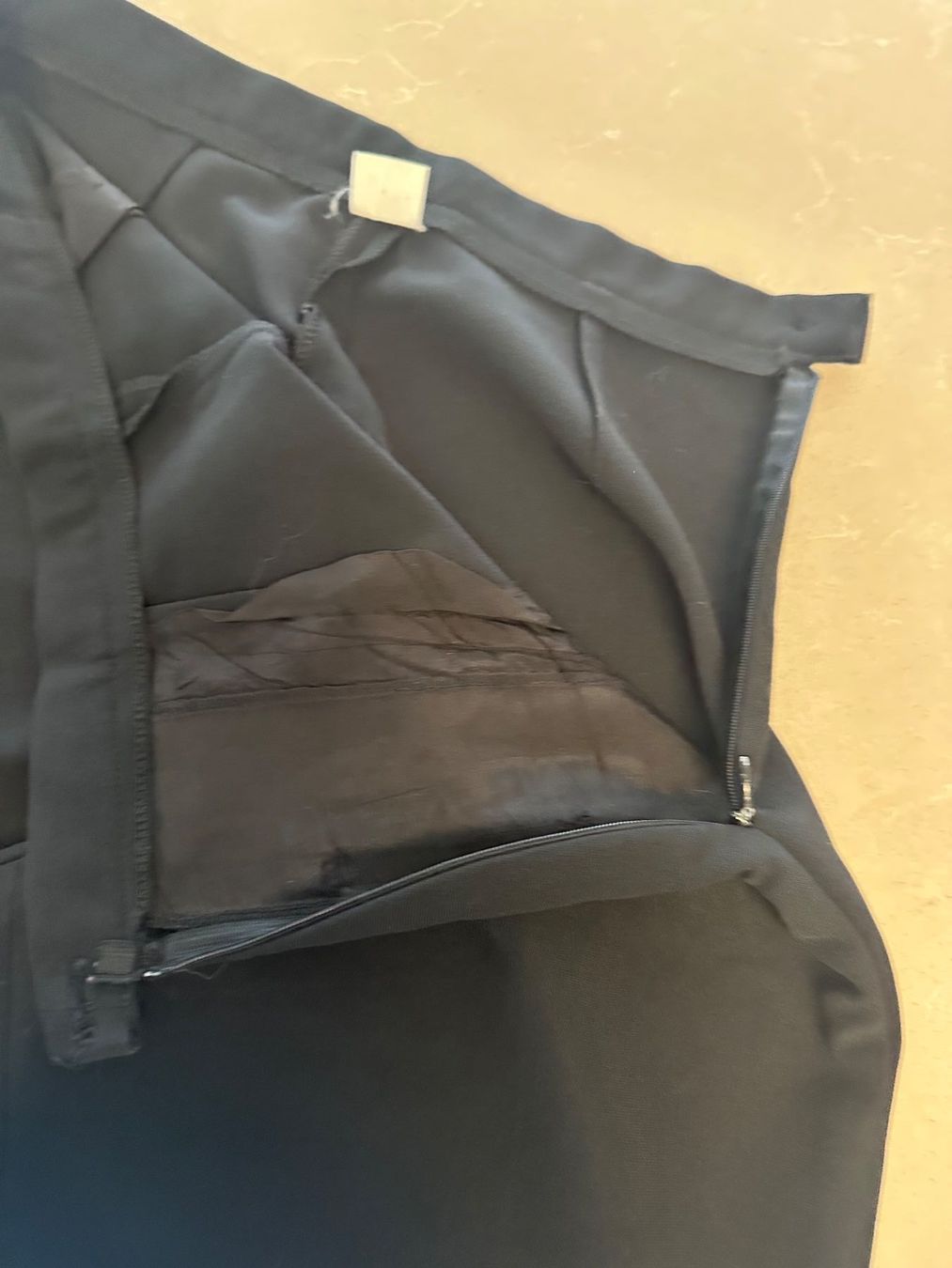Lotti di vestiti: 4 Damenhosen im Bundle | Grösse M – Usato da Weggis venduto da _GMA9 4