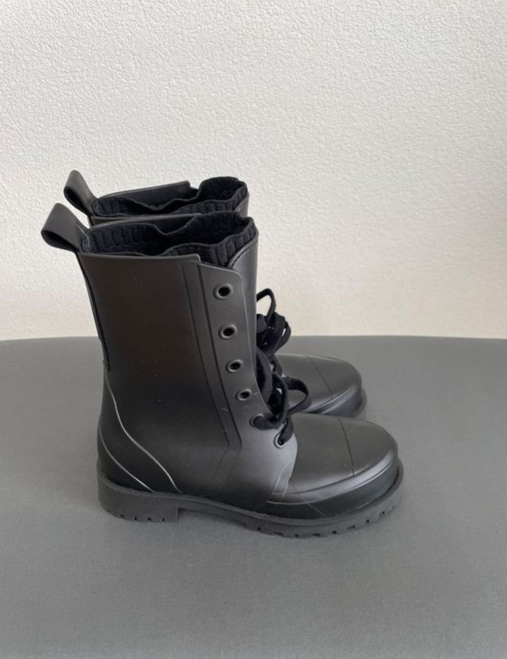 Damenschuhe: Gummistiefel - Gummiboot Gr 37 schwarz – Gebraucht aus Oberwil b. Büren von 3298Oberwil