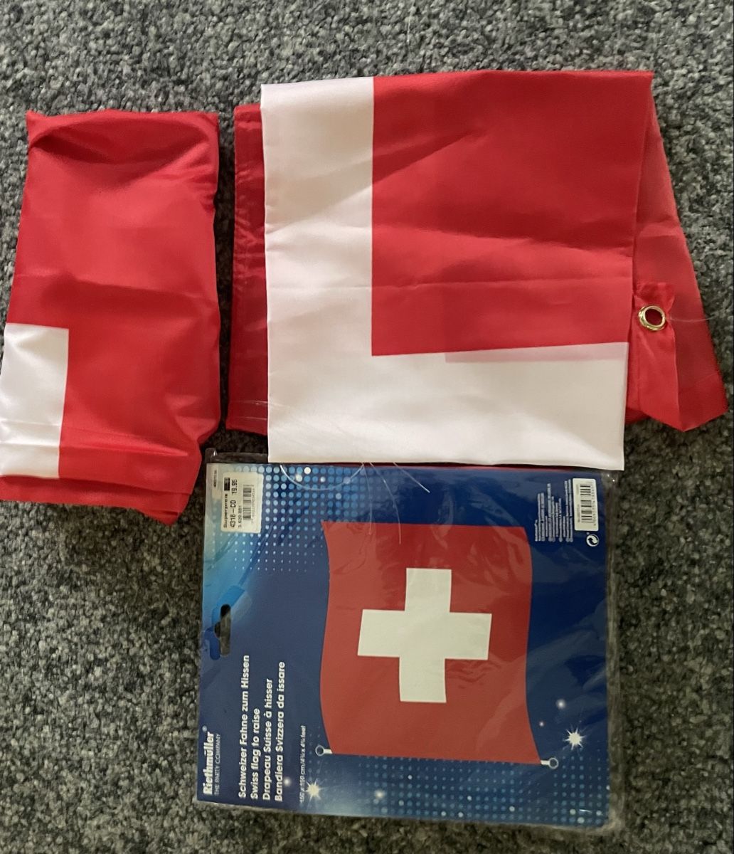 Fahnen: 3 Schweizer Fahne 150x150cm neu – Neu und originalverpackt aus Au ZH von Jaggy4 3