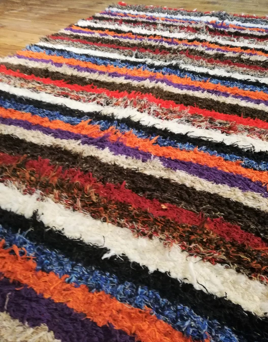 Tappeti: Teppich 140x210cm, Handarbeit – Nuovo e nell'imballaggio originale da Bremgarten AG venduto da Deseodec 2