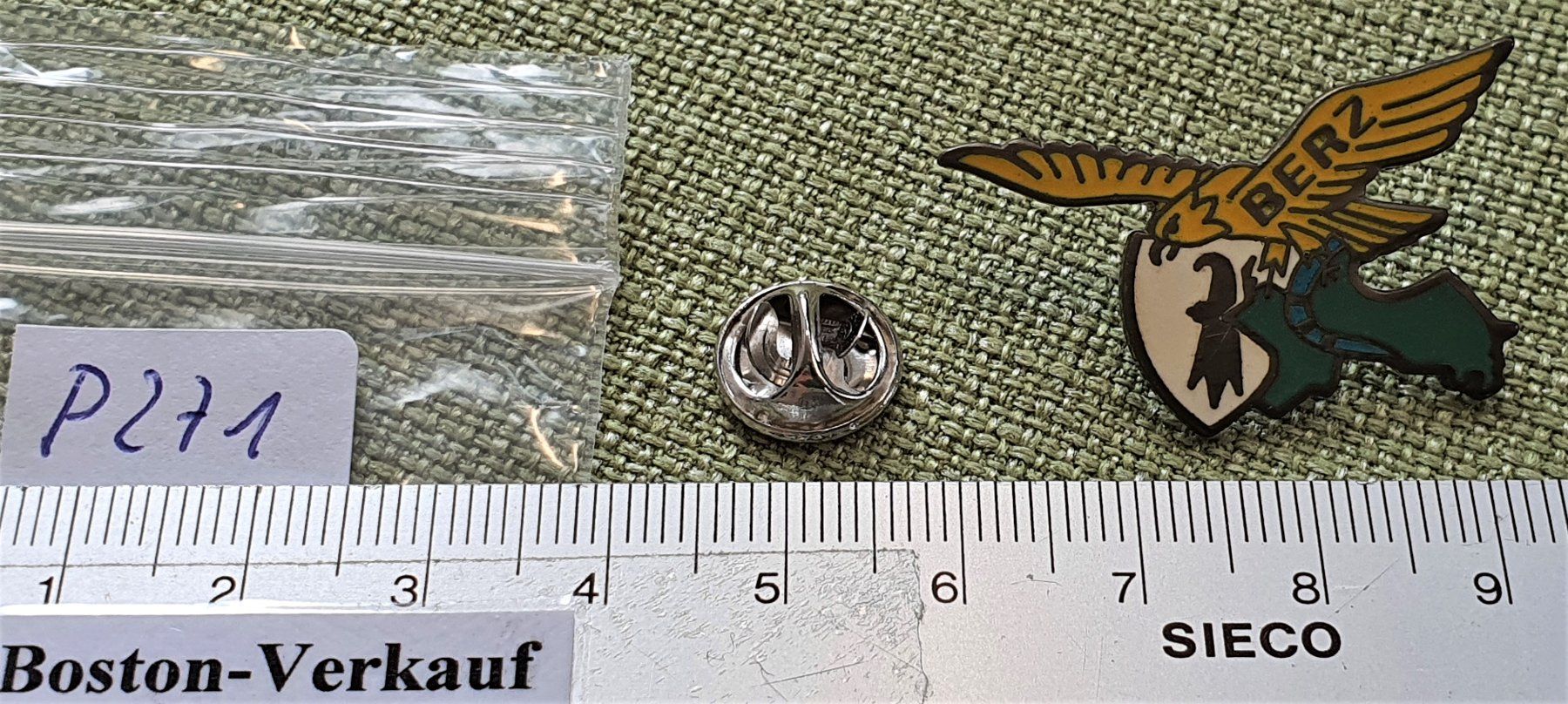 Placchette & Badge: P271 - Pin Vogel Basel BERZ Polizei – Usato da Reinach BL venduto da Boston-Verkauf 1