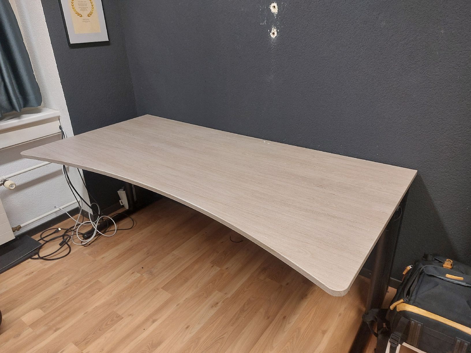 Scrivanie: Schreibtisch Holzoptik foliert – Usato da Uster venduto da m_kubic