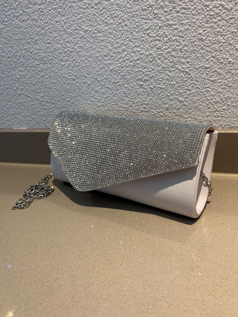 Borse da donna: Clutch weiss – Nuovo (secondo la descrizione) da Dietwil venduto da kar_b29h 1