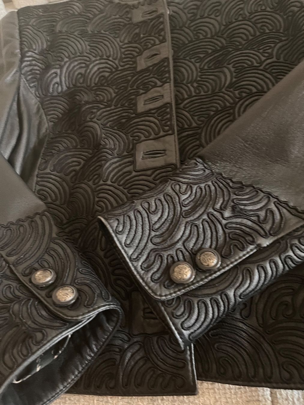 Jacken: Lederjacke – Gebraucht aus Brüttisellen von lilien2012 2