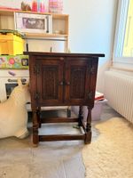 Antiker Eichenschrank von Bevan Funnel Ltd. – Rustikal schic