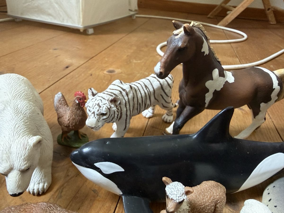 Schleich Figurines: 23 Schleich Tiere  – D'occasion à Zürich par zuerich16 2