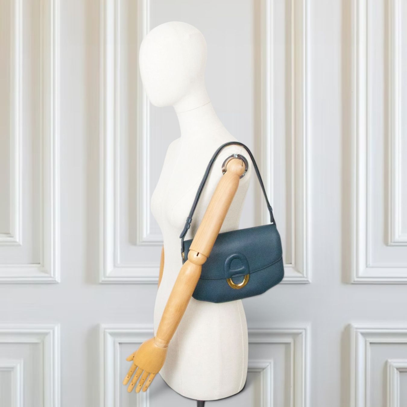 Hermès Borse da donna: Hermès Cherche Midi 25 Evercolor Bleu océan – Usato da Binningen venduto da Designerlabels 1