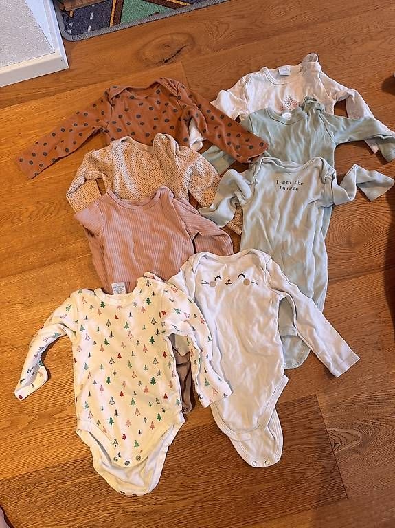Lotti & Set di vestiti: Herbst-Kleiderset – Usato da Heiligkreuz (Mels) venduto da Halpat1110 2