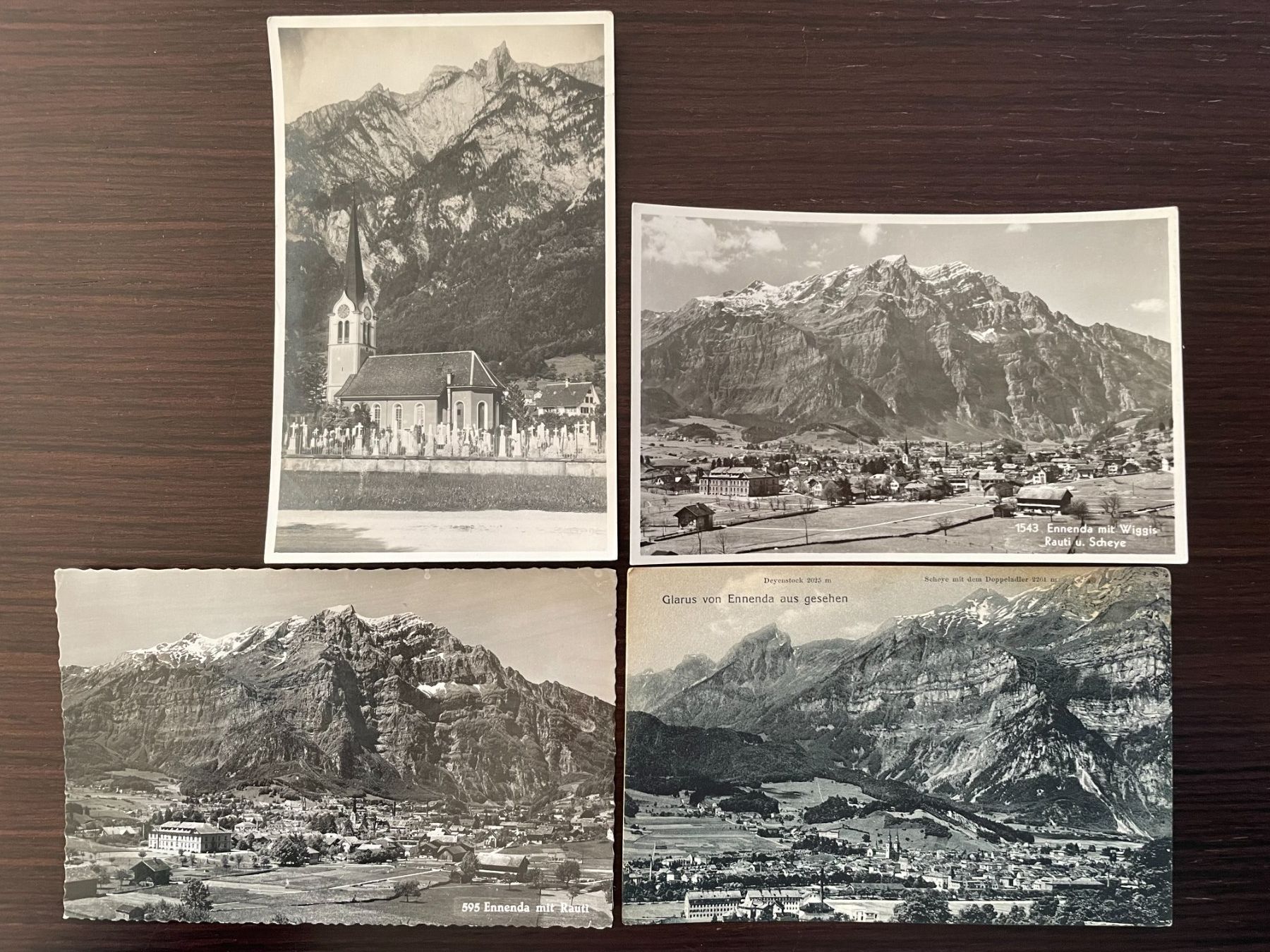 Cartoline postali: ENNENDA (GLARUS) 4 Ansichtskarten, Kirche & Friedhof – Usato da Wald ZH venduto da TLILEF
