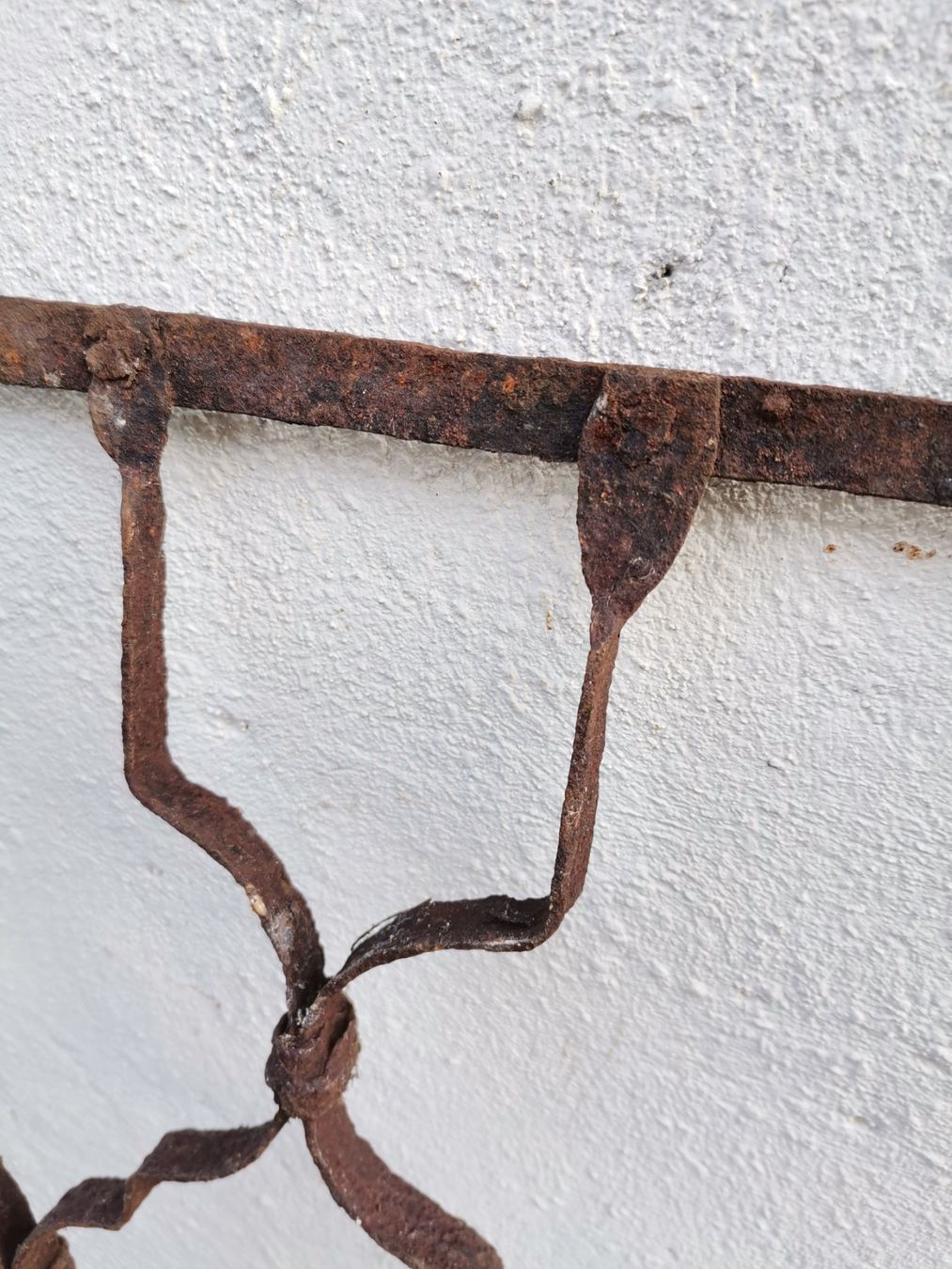 Griglie e Inferriate: Eisengitter, Rostiges Eisengitter, Metall Gartendeko, Rostig – Usato da Wiedlisbach venduto da materialkreislauf 3