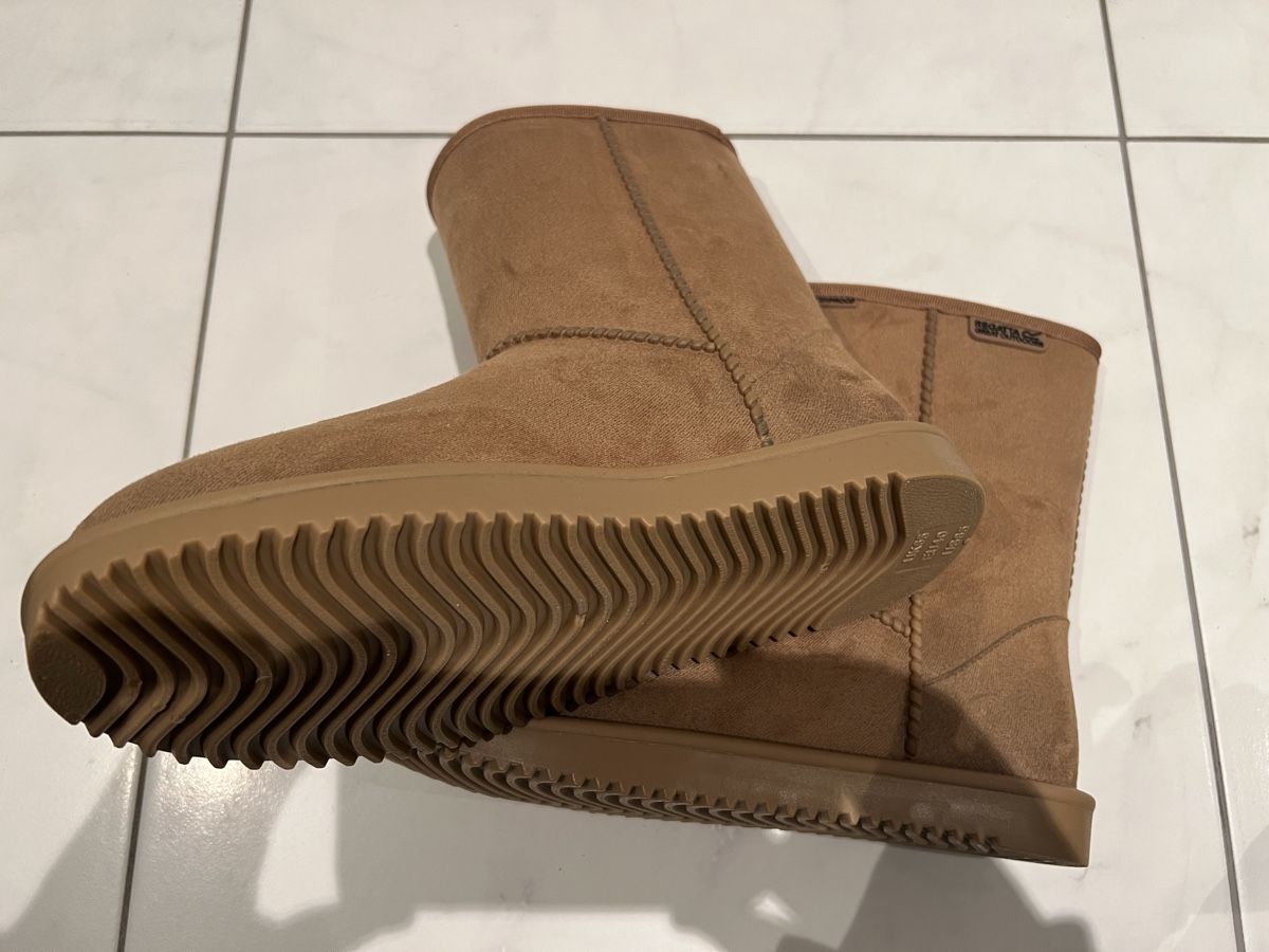 Damenschuhe: Neuer Winterstiefel von Regatta Gr. 40 – Neu (gemäss Beschreibung) aus Stäfa von Gugliotta 1