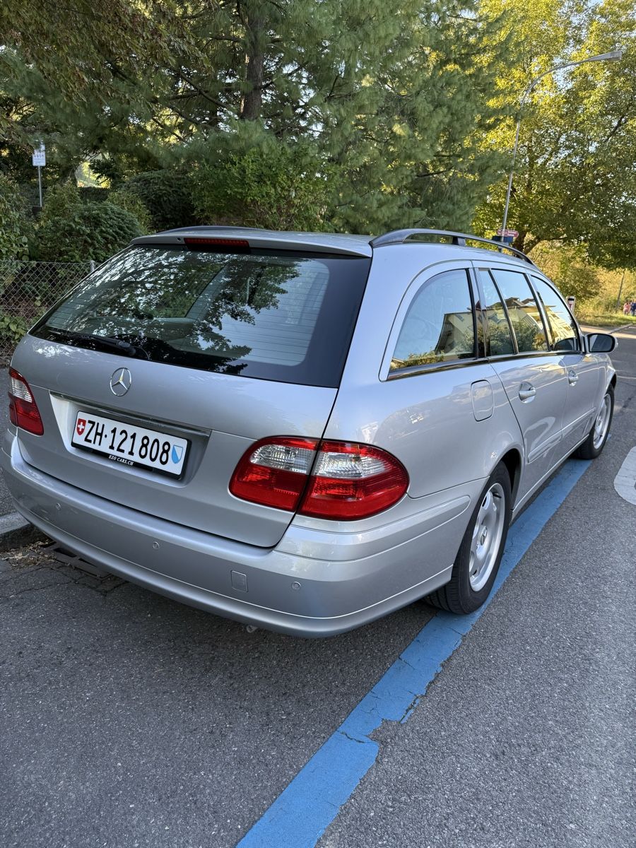 Mercedes-Benz Automobili: Mercedes-Benz E 220 Cdi T – Usato da Dietikon venduto da Saram46 3