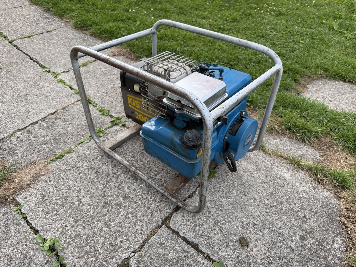 Generatori di corrente: Gebrauchte Benzin Stromgenerator mit 5 HP, BRIGGS STRATTON  – Usato da Hinwil venduto da motorsage83 7