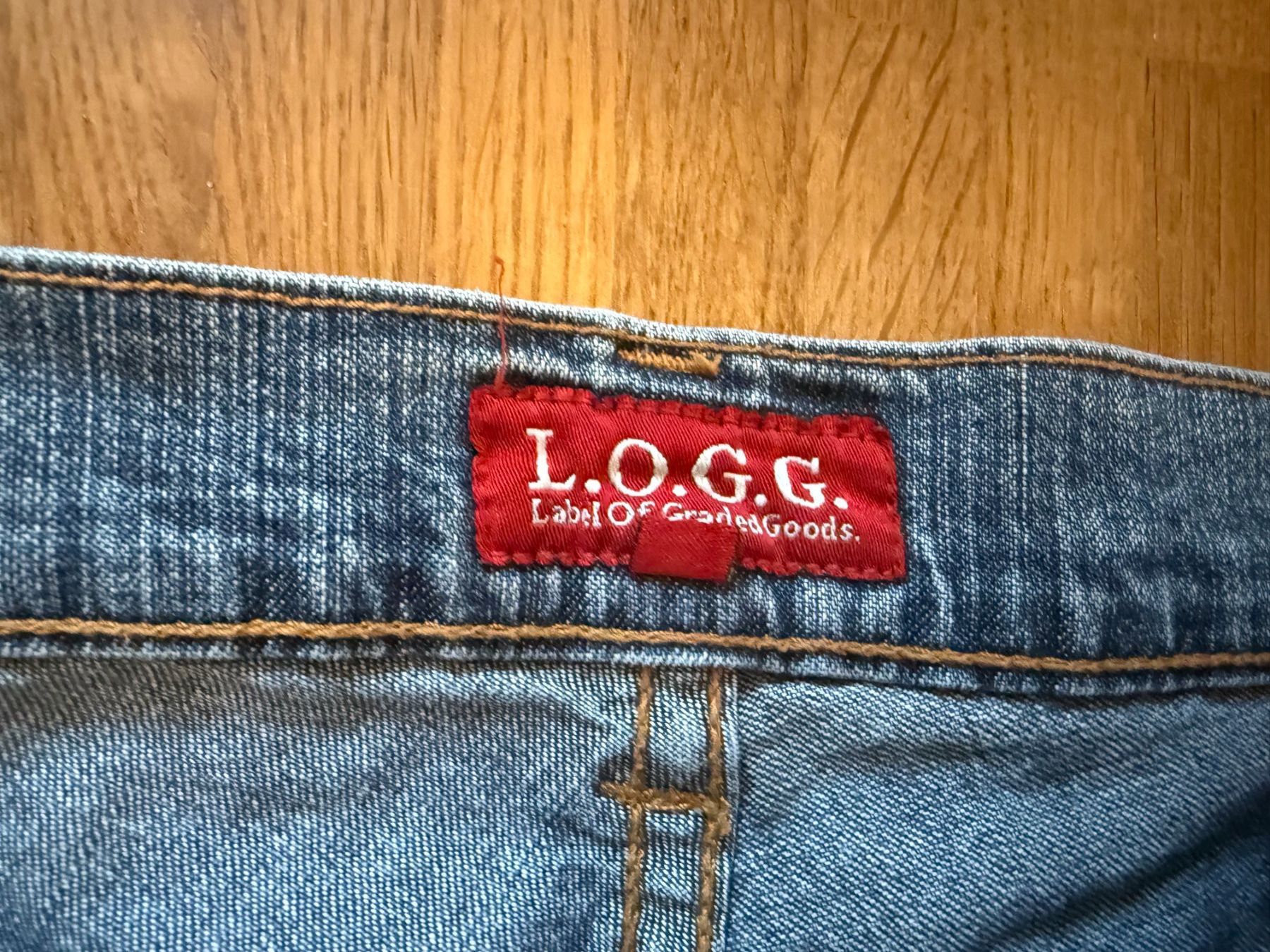 Jeans: Schöne Vintage-Schlaghose 90s/00s – Usato da Winterthur venduto da Bahareeba 3