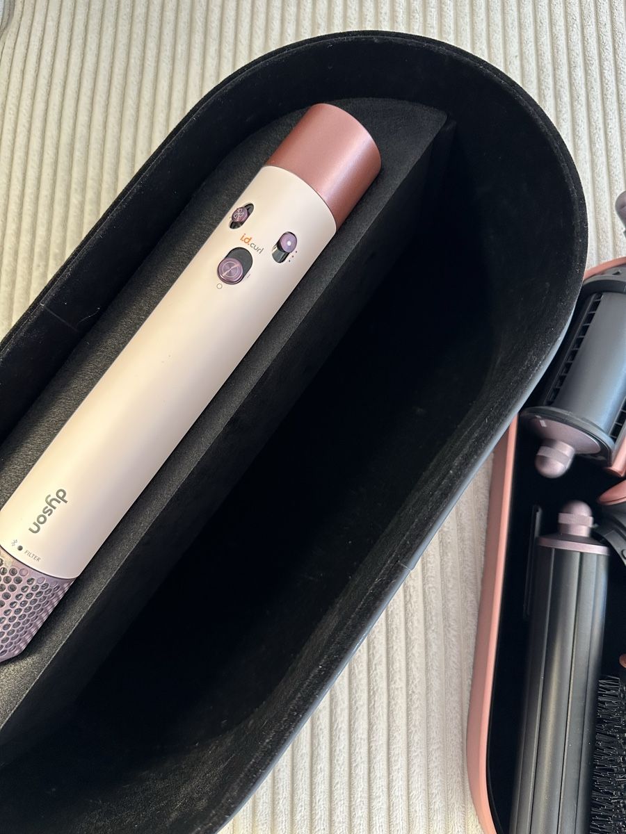 Dyson Asciugacapelli: Dyson Airwrap HS08 mit Garantie – Usato da Liestal venduto da paula_1212 1