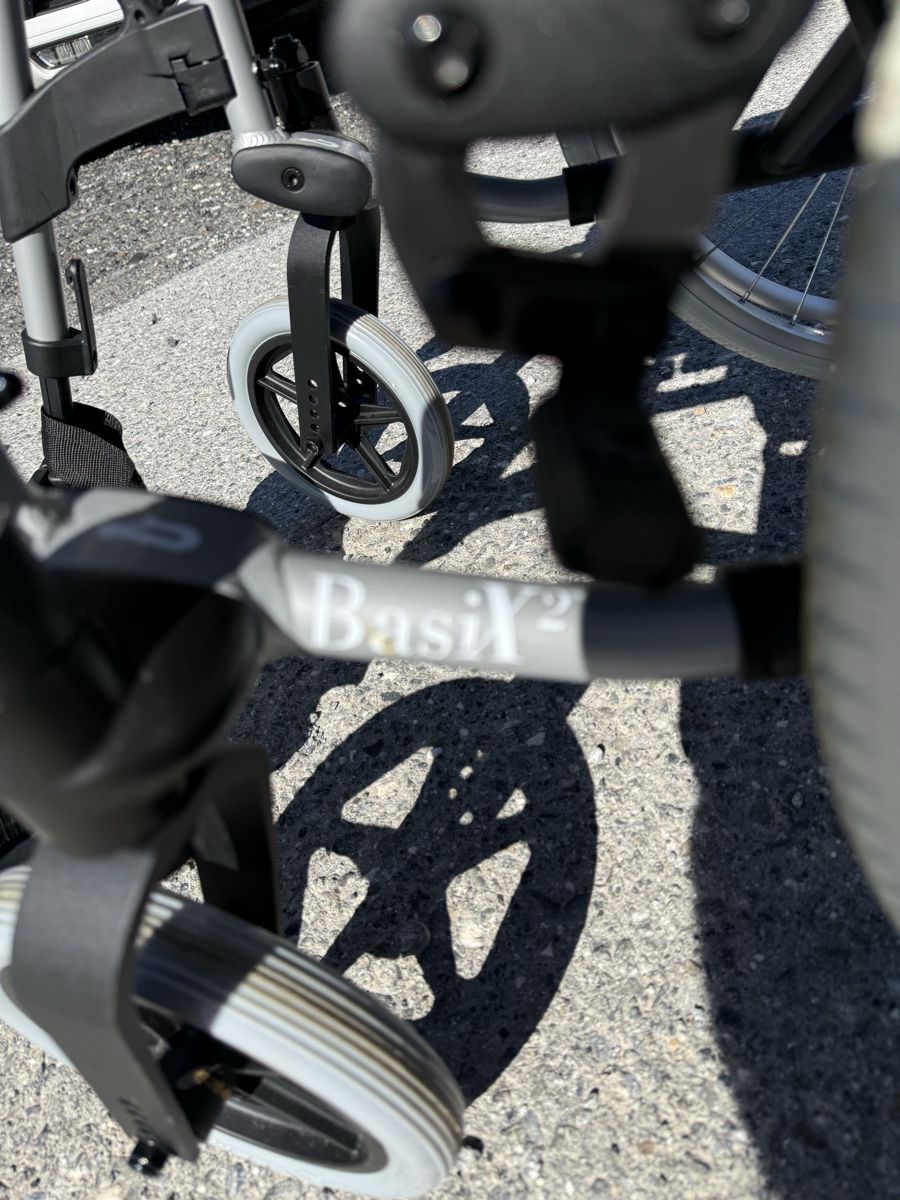 Rollstühle: Rollstuhl – Gebraucht aus Mastrils von cla_nsg9 5