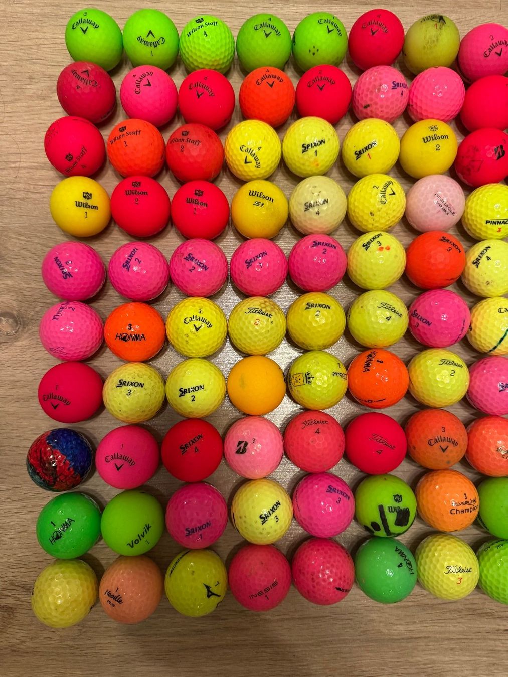 Palloni: 100 Stück gewaschene Golfbälle Nr.5 – Usato da Oberburg venduto da Serbus 2