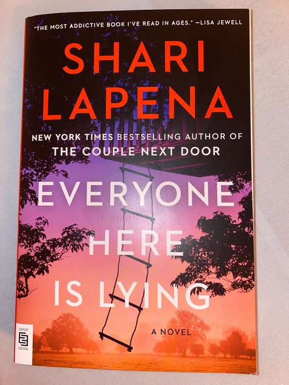 Everyone here is lying, Shari Lapena (Gebraucht) in Epagny für
