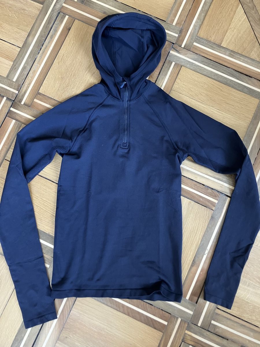 Arket Maglioni & Felpe: Joggingtop von Arket – Usato da Zürich venduto da annalaila