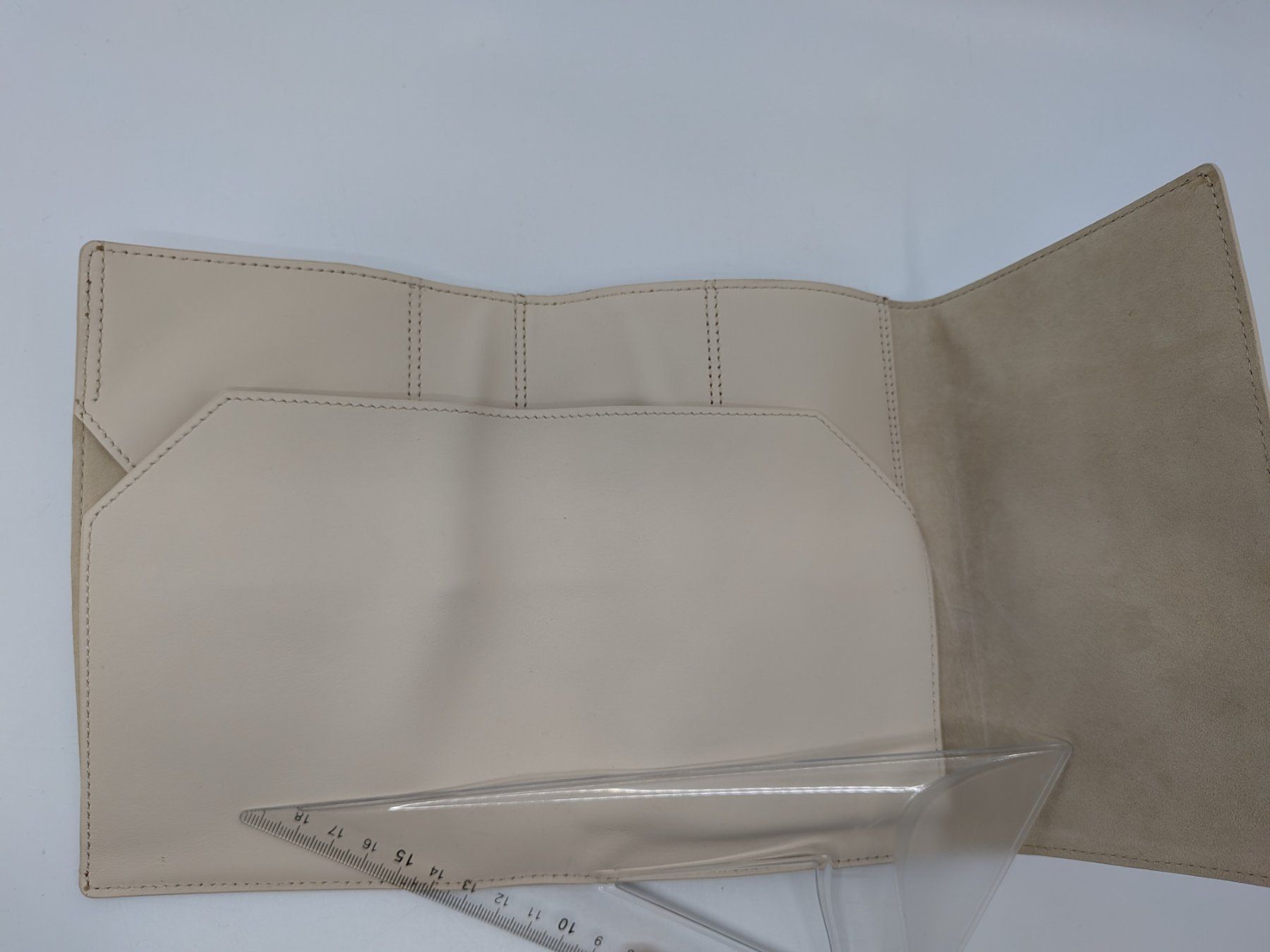 Omega Uhrenboxen: Omega Etui, Transporttasche – Gebraucht aus Emmen von magelan 3