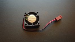 Kleiner Lüfter SUNON KD1202PFS2 DC12V 1.1W