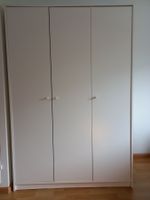 IKEA Kleiderschrank (3-türig, weiss) - viel Stauraum