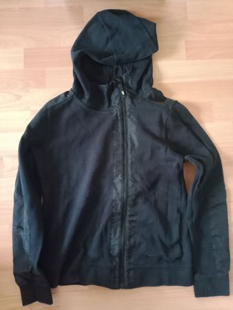 Nike Kapuzenjacke Trainerjacke Jacke Sportjacke Jäckchen S