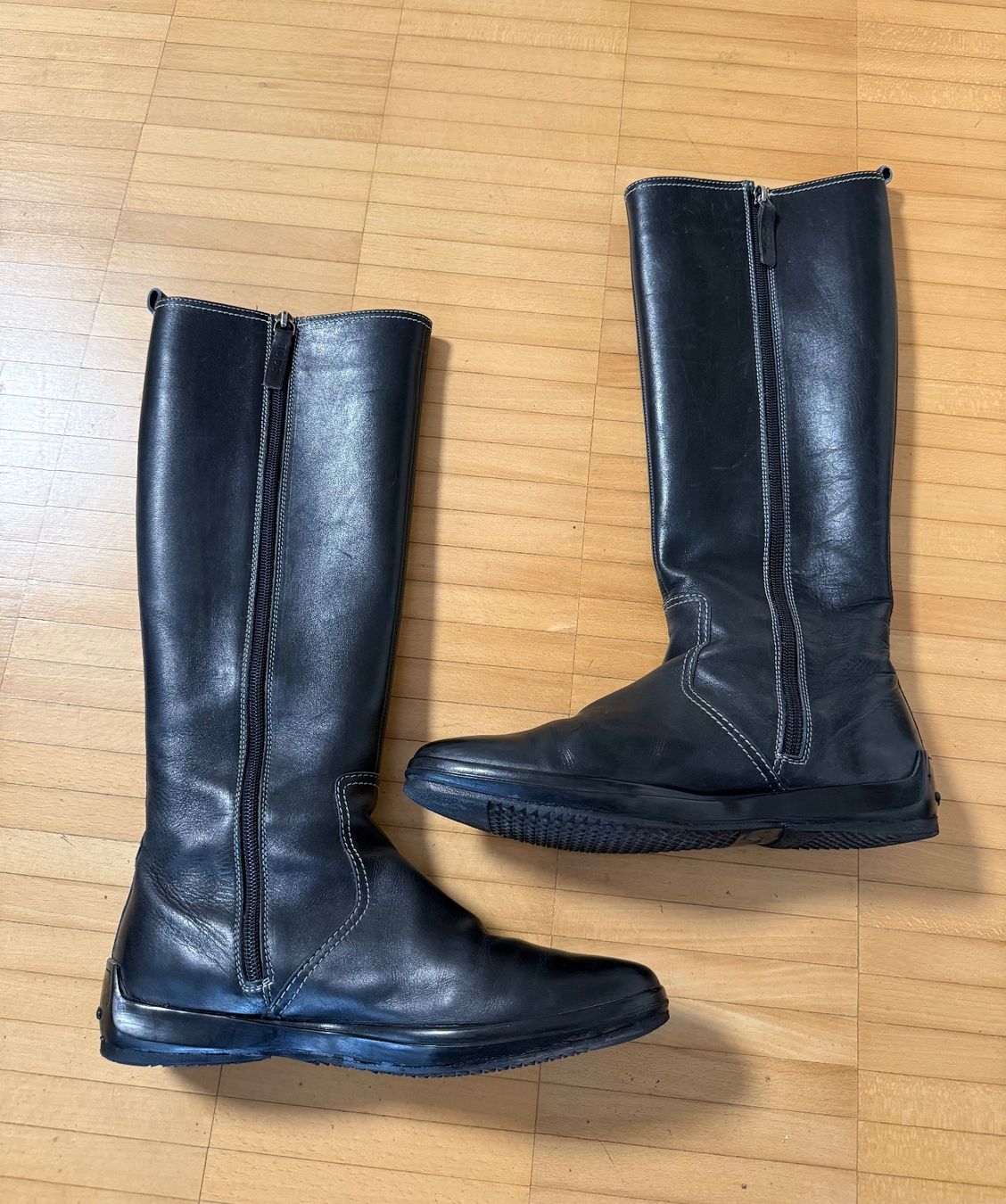 Tod'S Scarpe da donna: TOD'S Stiefel Damen Gr. 37.5 – Usato da Frauenfeld venduto da LIL_NA 4