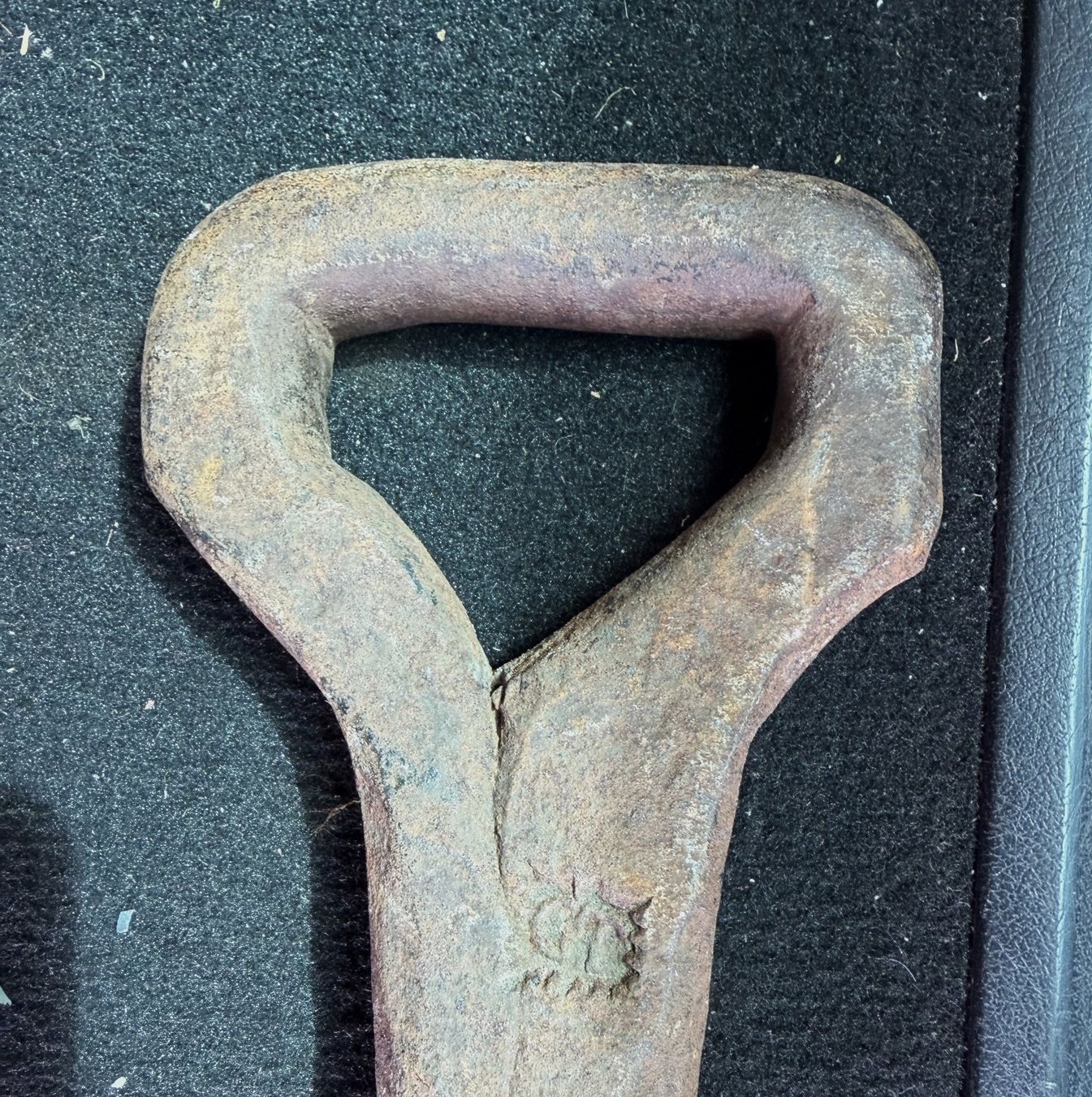 Campanacci mucche: Klöppel einer grossen Glocke. mit zwei Punzen – Usato da Zofingen venduto da Schekke 3