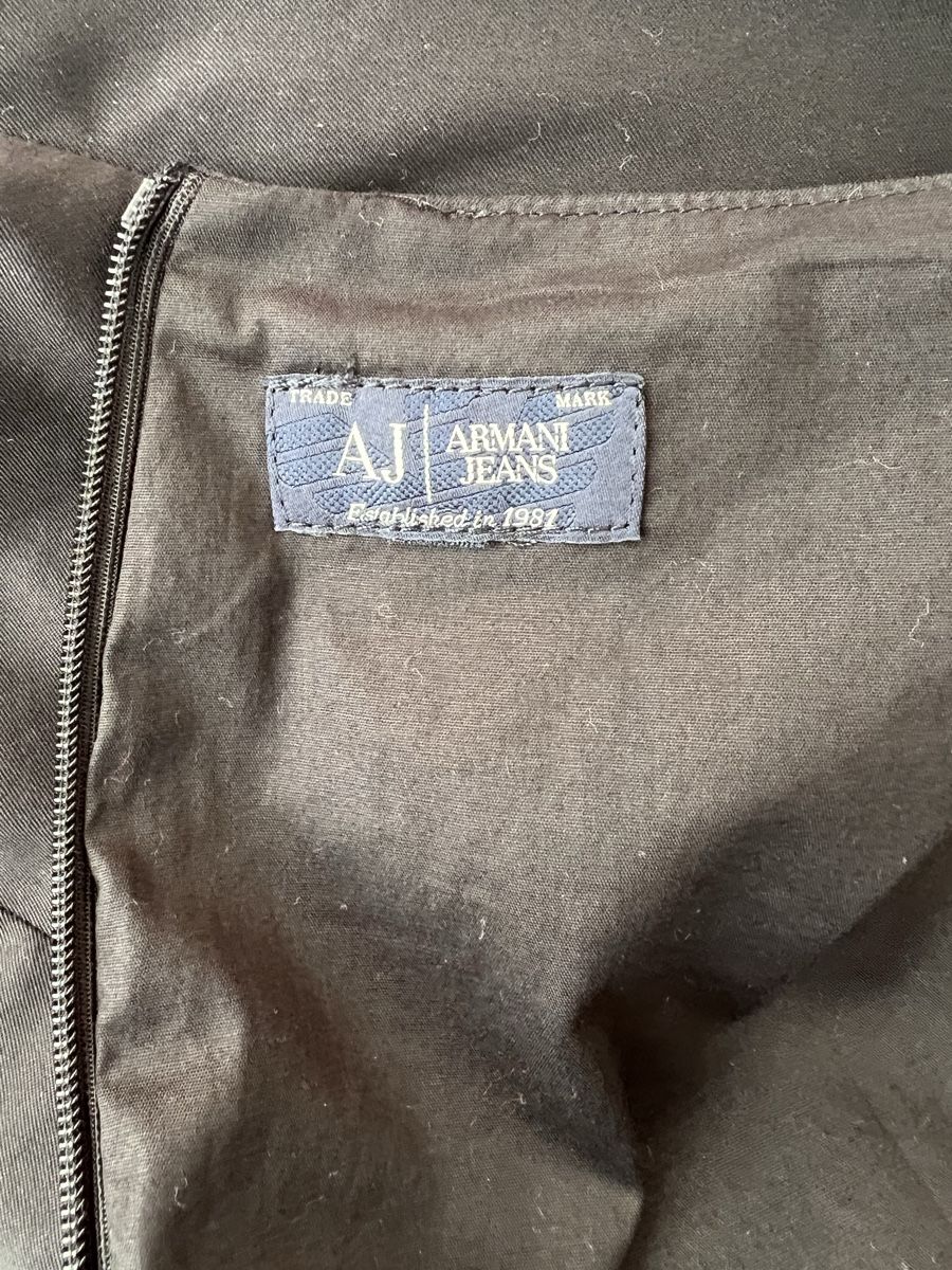 Armani Vestiti: Armani schwarzes Kleid Gr 36-38 – Usato da Basel venduto da Ksjusha 3