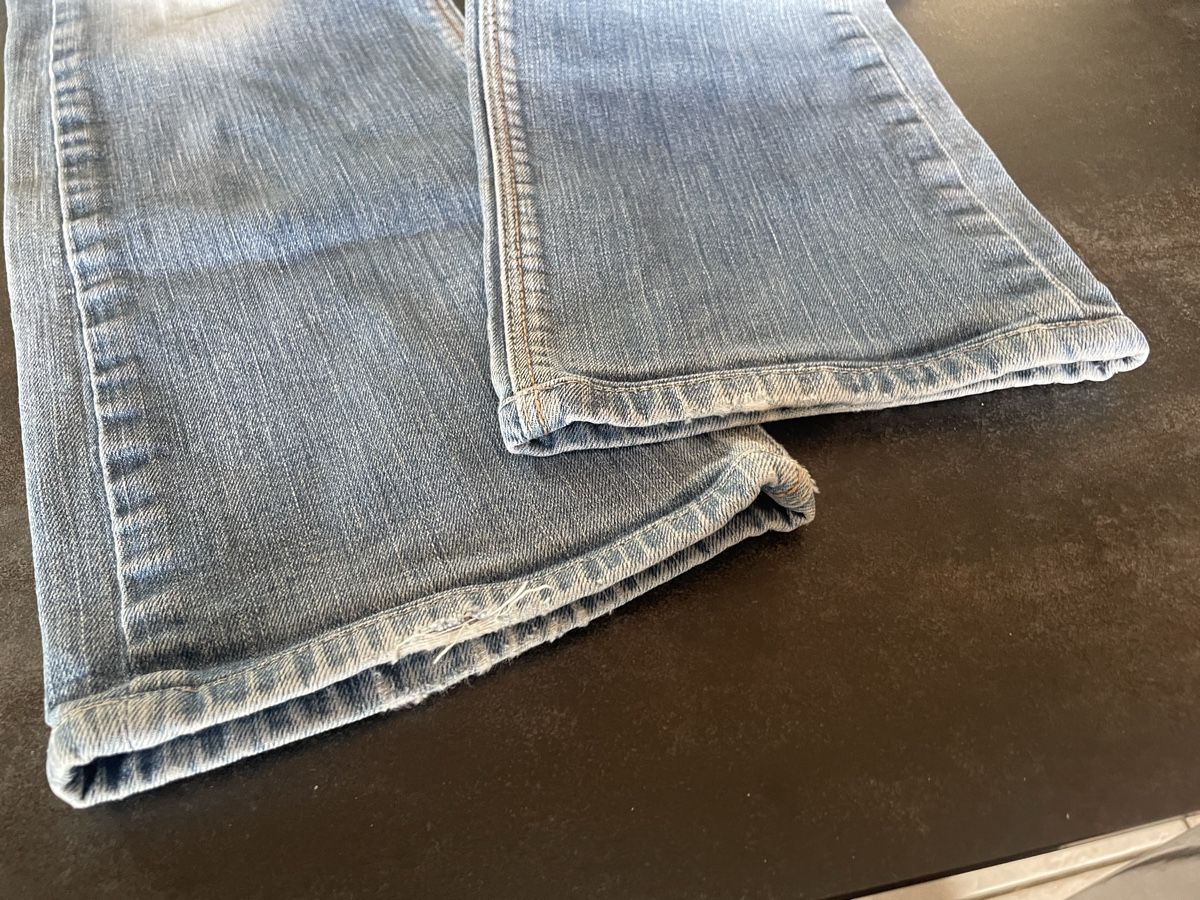 Levi's Jeans: Jeans Levi’s Dame Taille 29 34 – Gebraucht aus Vallamand von Bricbracbroc82 4