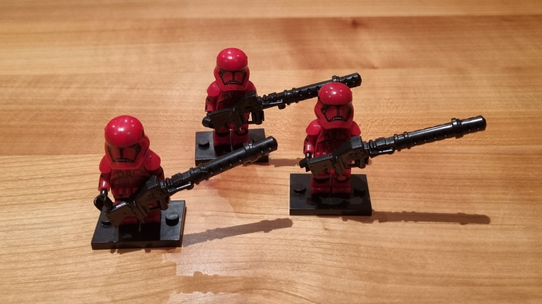 Star Wars Jouets: 3 x Red Mist Storm Trooper (rot) – Neuf (Voir description) à Bure par chap981