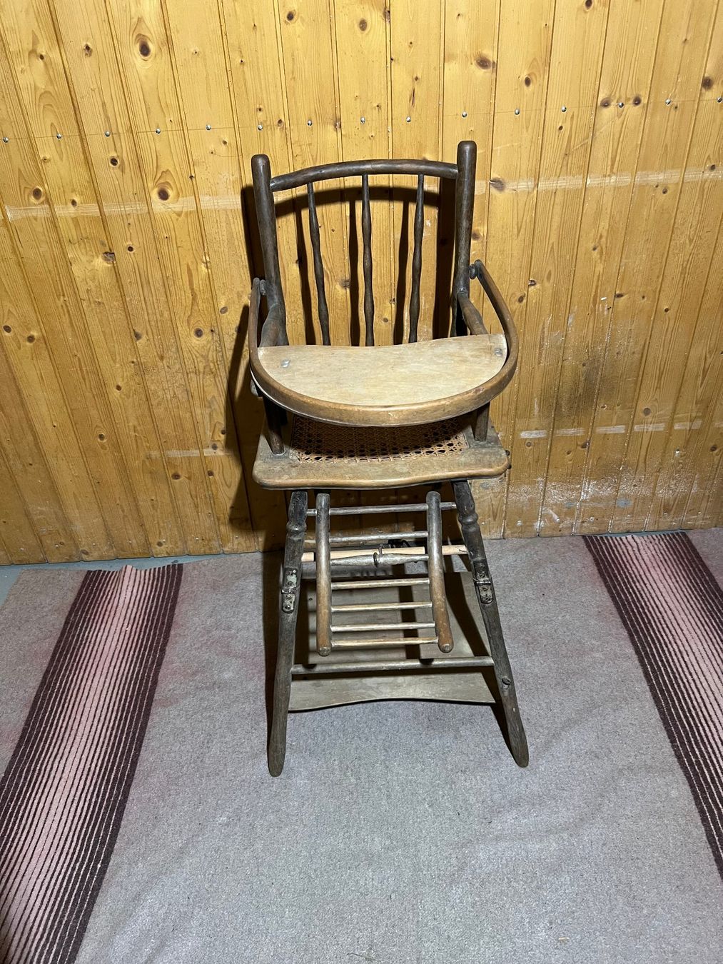 Seggioloni: Ancienne chaise bébé – Usato da Athenaz (Avusy) venduto da Drine1971