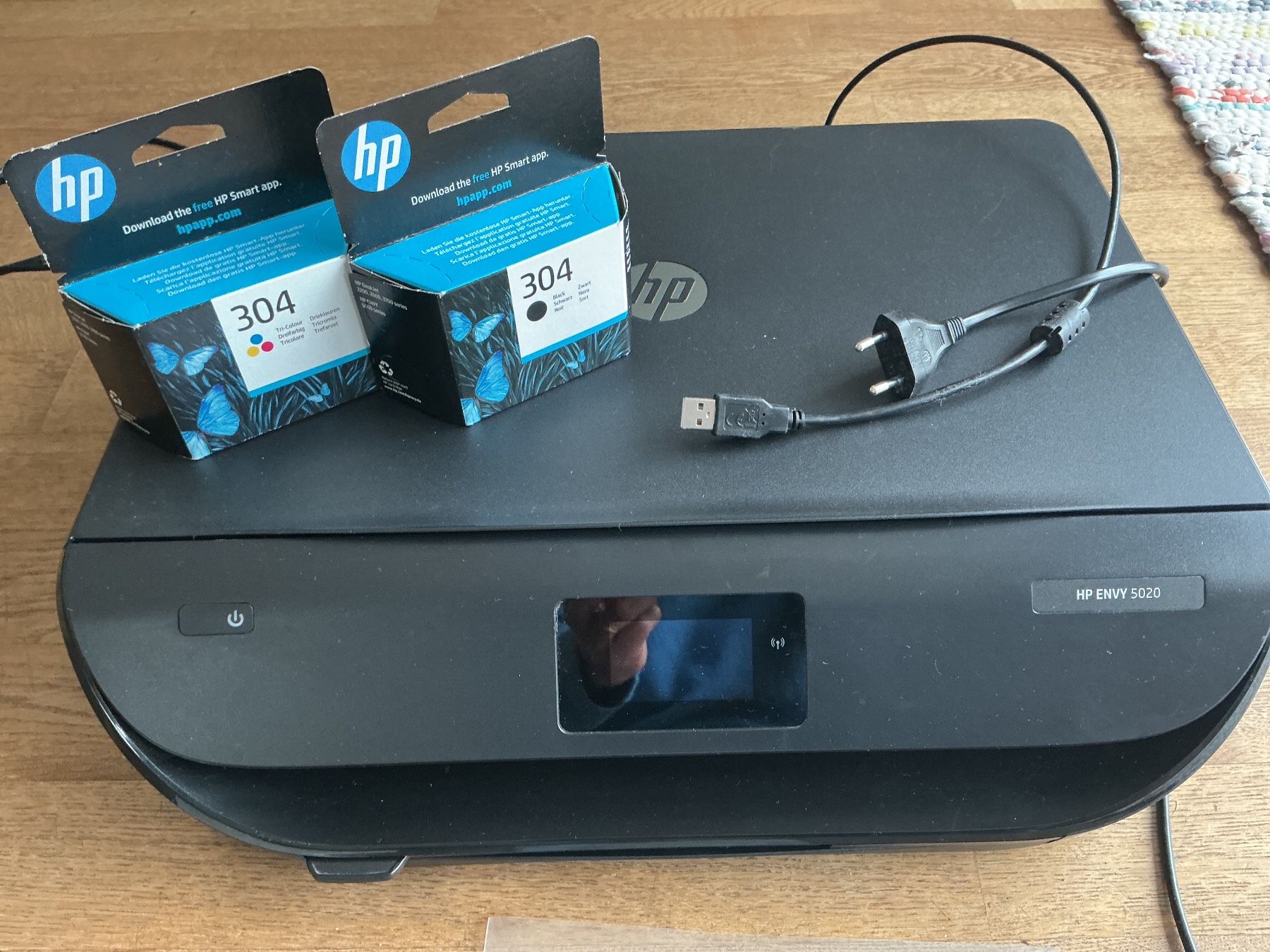 Hewlett Packard Stampanti: Drucker/Scanner HP ENVY – Usato da Unterseen venduto da Bienjo 1