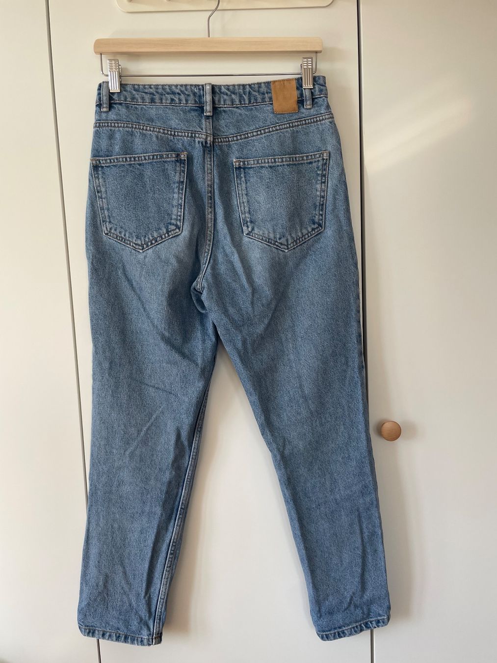 Only Jeans: Only Mom Jeans Gr. 28/32, 100 % Baumwolle – Usato da Neukirch an der Thur venduto da bee88 2