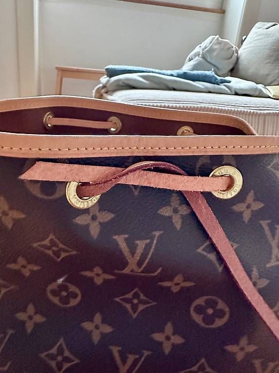 Louis Vuitton Borse da donna: Louis Vuitton Petit Noe – Nuovo (secondo la descrizione) da Oberdorf SO venduto da liv_brf6 3