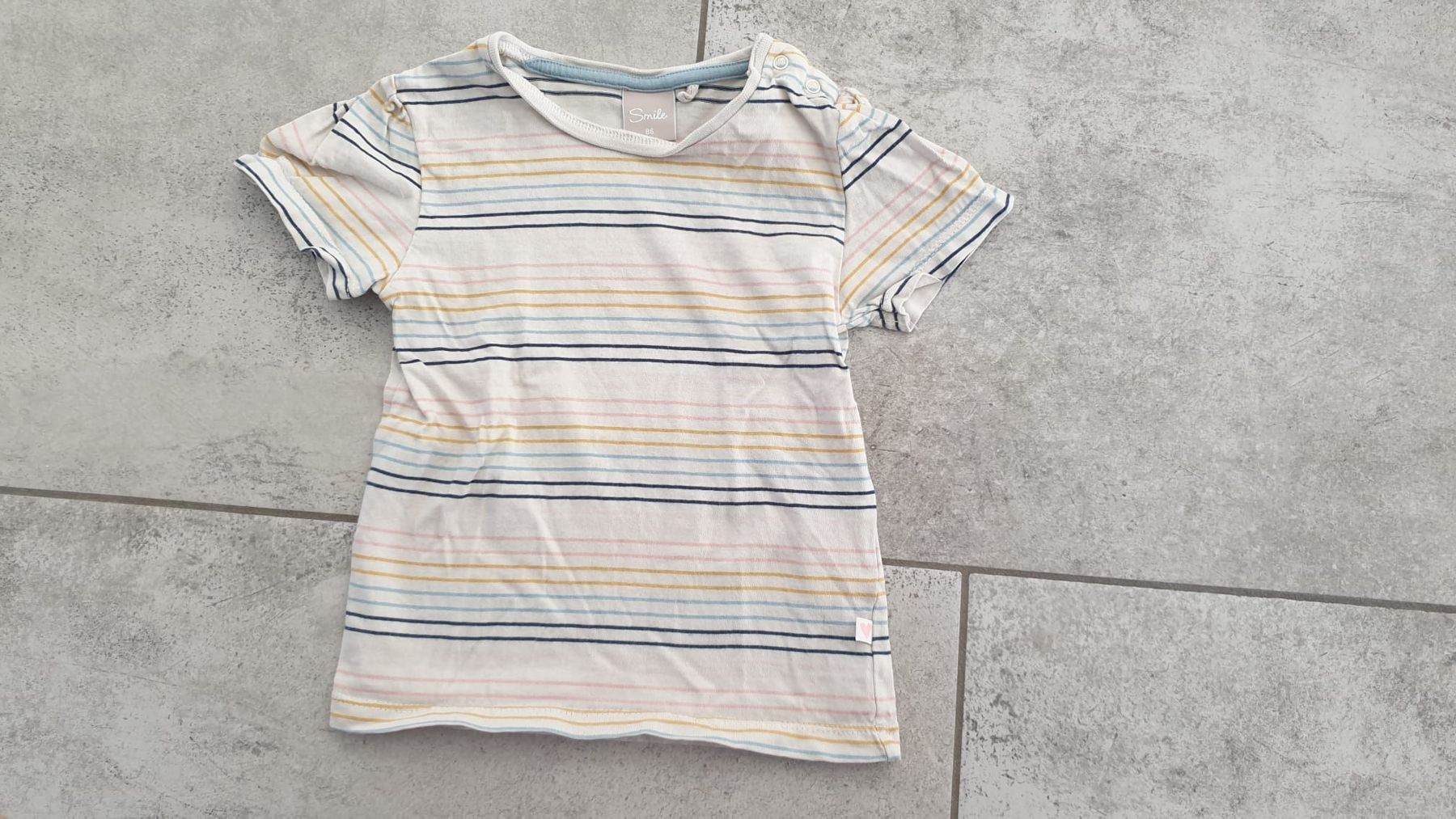 Camicette, T-shirt & Top: T shirt taille 86 – Usato da Le Noirmont venduto da Guiguiguette 2