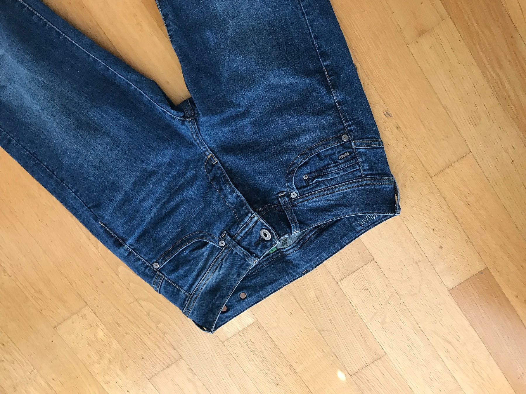 G-Star Jeans: Damens G-Star W30 L32 – Usato da St. Gallen venduto da Emifrei 4