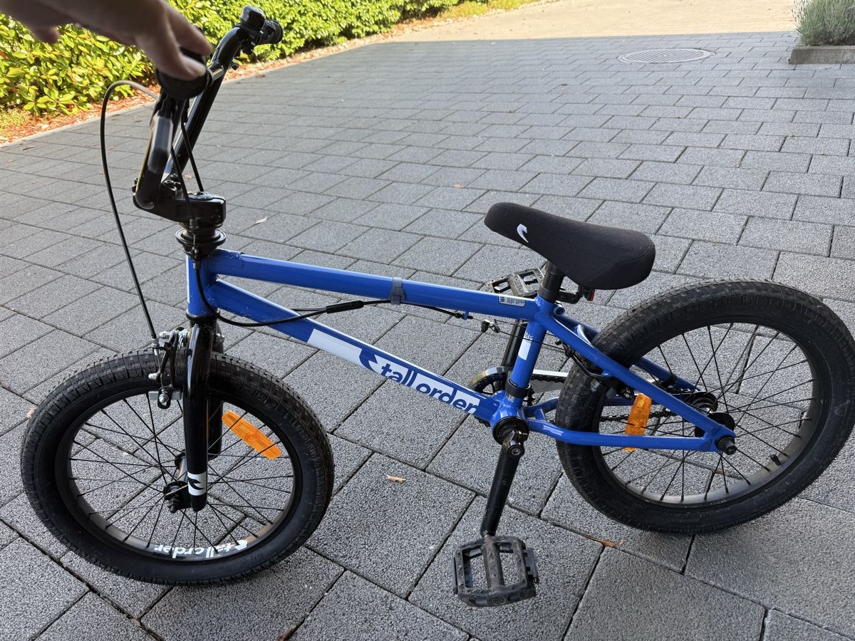 Velos: Tall Order Ramp 18" BMX Freestyle Velo – Gebraucht aus Nottwil von Rima82