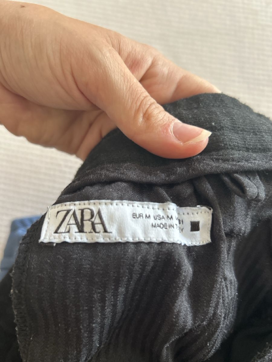 Zara Pantaloni: Bermuda homme - taille M – Usato da Savigny venduto da Althea0202 2